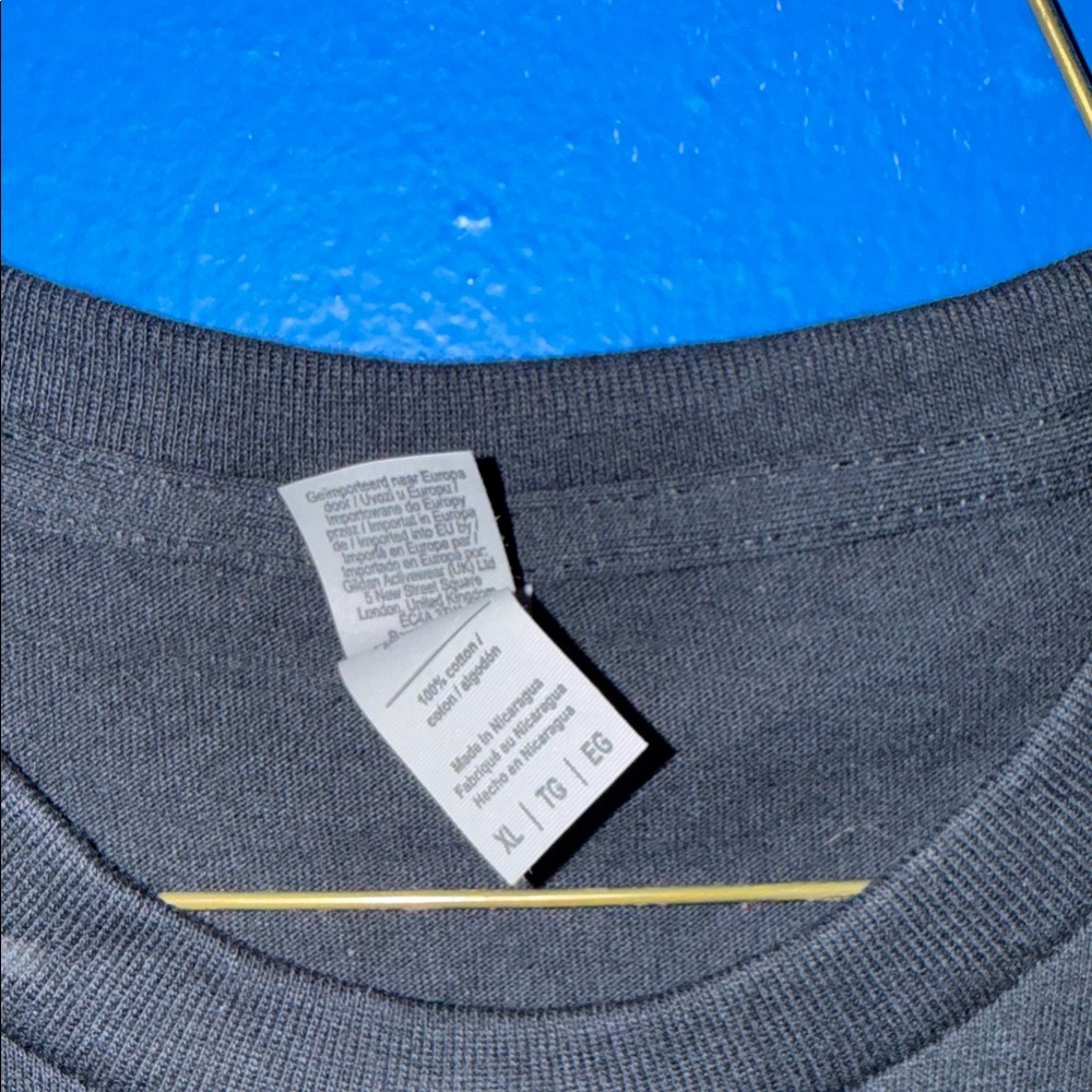 Gildan Black Graphic T-Shirt